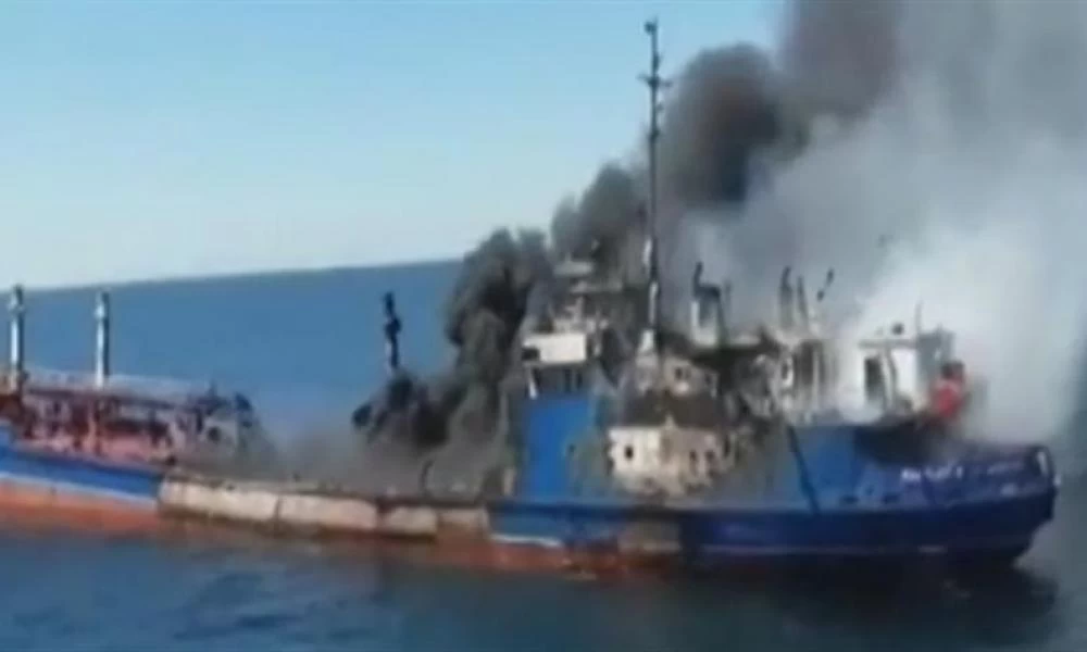 Φωτιά σε φορτηγό πλοίο βόρεια της Ελαφόνησου